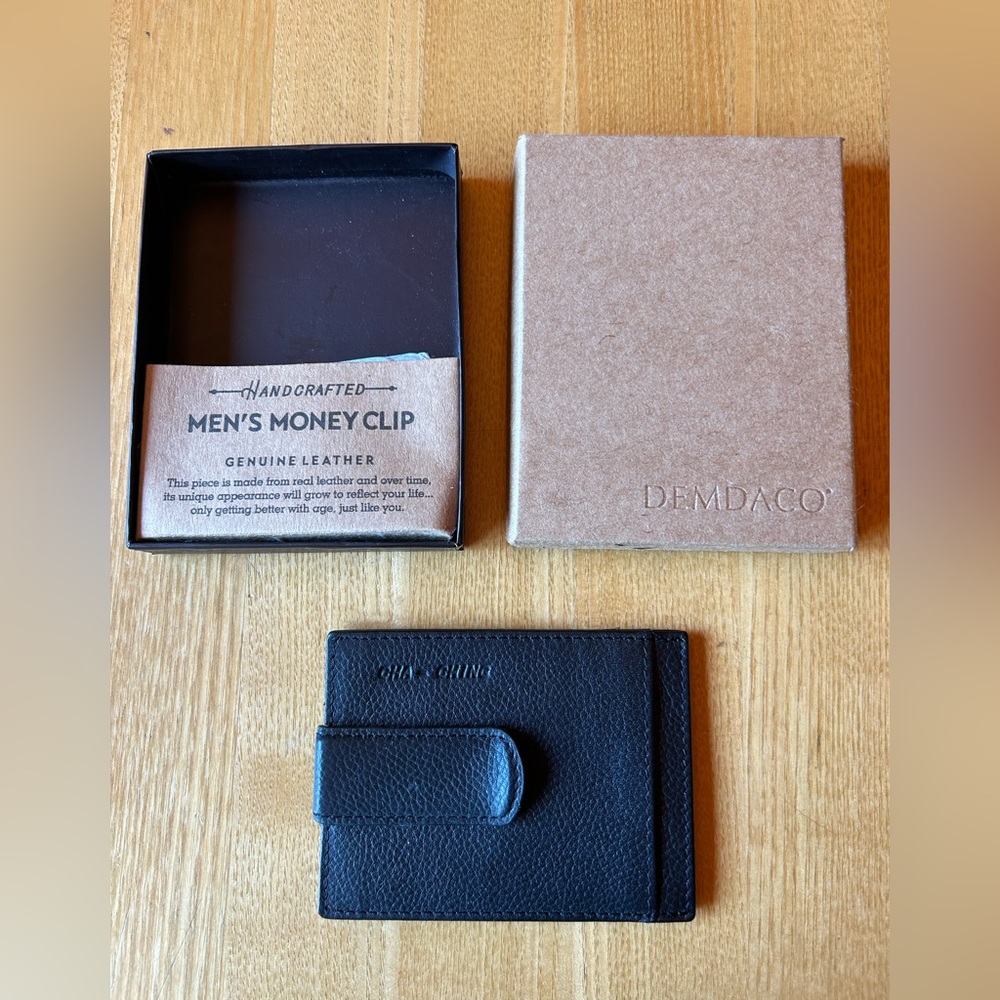 DEMDACO Black Leather Men's Money Clip / CC Sleeves Embossed with " Cha-Chino "